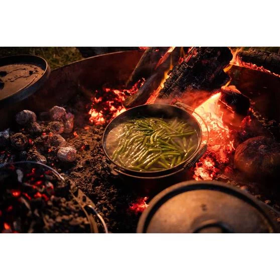 Campfire Pre Seasoned Cast Iron Camp Oven 9 Quart 9 Campfire Pre Seasoned Cast Iron Camp Oven 9 Quart - Image 9