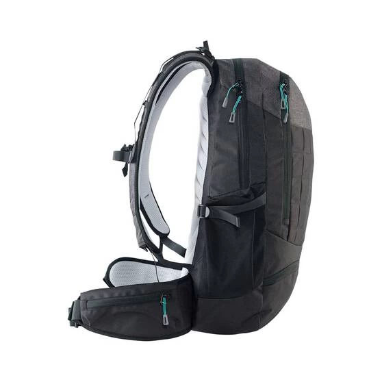 Caribee Triple Peak Daypack 34L 1 Caribee Triple Peak Daypack 34L