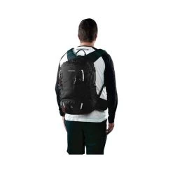 Caribee Trek Daypack 32L -Outdoor Enjoyment Store BCF 588812 03 hi res