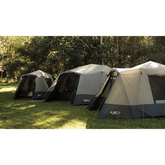 OZtrail Fast Frame 6 Person Cabin Tent 15 OZtrail Fast Frame 6 Person Cabin Tent - Image 15