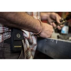 Leatherman Large Nylon Sheath -Outdoor Enjoyment Store BCF 649435 06 hi res